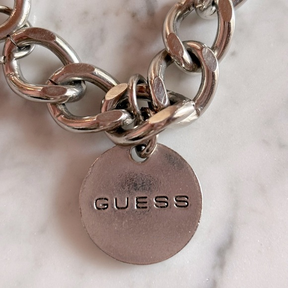 Guess Metal Charm Keychain - Picture 4 of 7